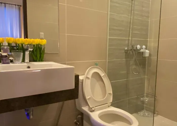Mactan Newtown Oceanview 3*