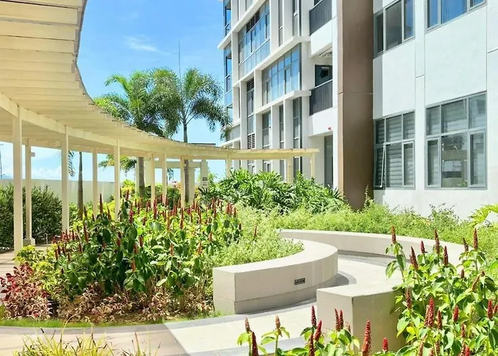 Mactan Newtown Oceanview 3*